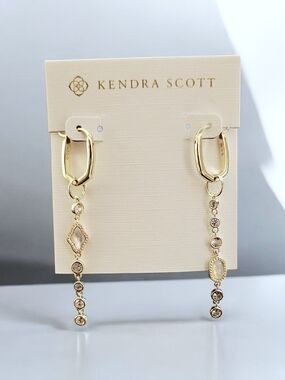 Kendra Scott Mini Elisa Abbie Huggie Hoop Linear Earrings